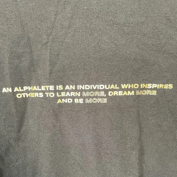 Alphalete Women's Legacy Oversized Long Sleeve Black/Gold Crop Top Size XS - Picture 3 of 8